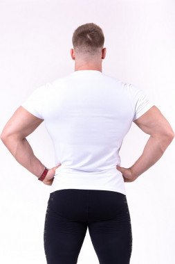 Спортивная эластичная мужская футболка Nebbia More Than Basic! T-Shirt