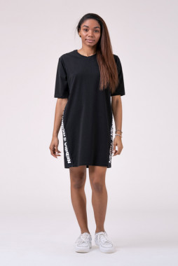 Спортивное платье свободного кроя Nebbia Playful Restday Oversized Dress Black