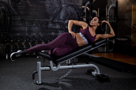 Спортивный женский топ Nebbia Airy Straps Sport Bra