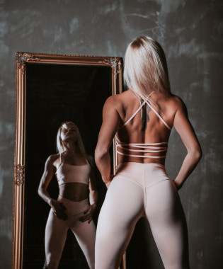 Спортивный фитнес топ Nebbia &quot;Ns&quot; Fitness Bra