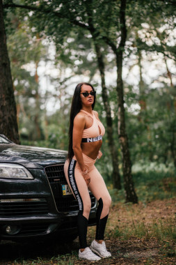 Спортивный оригинальный топ Nebbia Crossed Sports