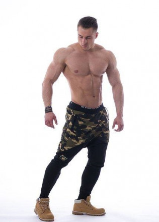Спортивные штаны мужские компрессионные Nebbia Camo Aw