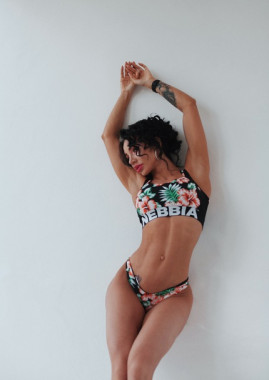 Спортивный яркий топ Nebbia Aloha Babe