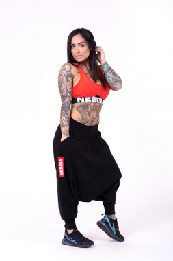 Спортивный стильный топ Nebbia Athletic Cut Out Sport Bra