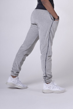 Спортивные женские штаны Nebbia Velvet Boyfriend