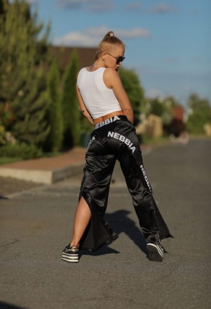 Спортивные штаны для тренировок Nebbia Satin Bottom Up Pants